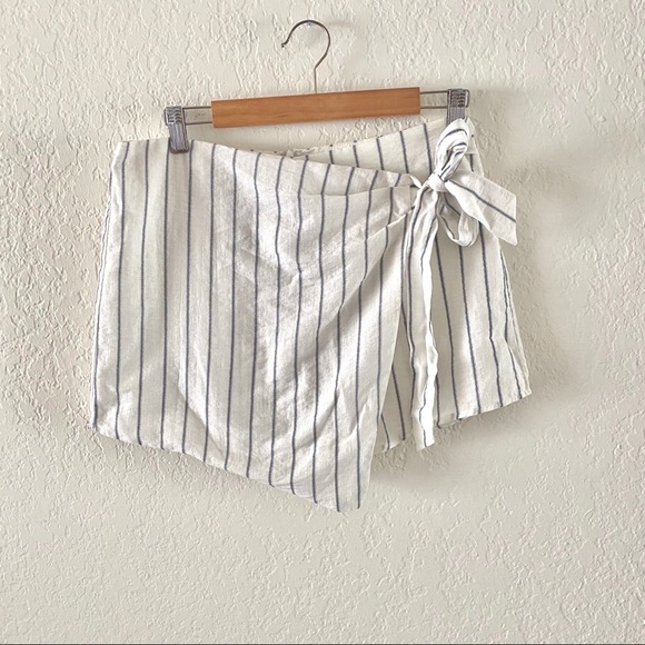 Tobi Striped Wrap Skort - Picture 3 of 7